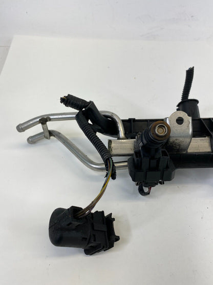 1999-2005 Volkswagen Beetle AT Fuel Injection Rail W/ Injectors 06A-133-681-B