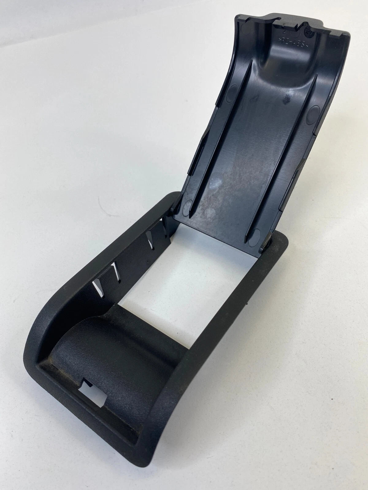 12-14 FORD FOCUS SEDAN REAR SEAT CHILD SAFETY ANCHOR HOOK COVER TRIM PANEL OEM