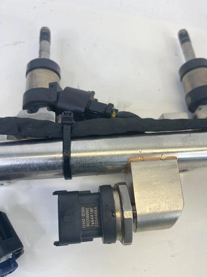 2015 2016 2017 2018 KIA SEDONA 3.3L V6 FUEL INJECTOR SET W/ RAIL 35310-3C560 OEM