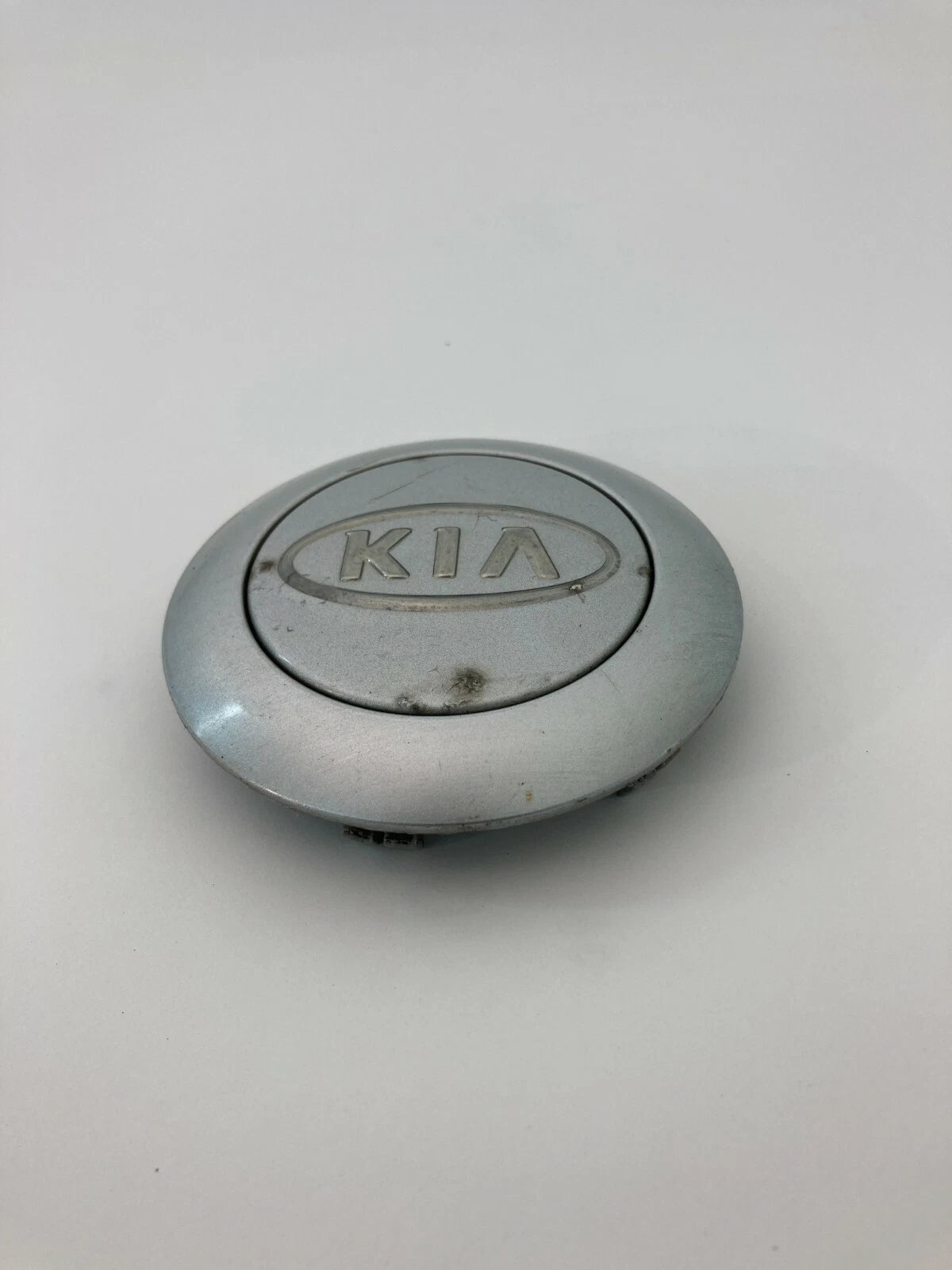 2006 07 08 09 10 11 2012 KIA SEDONA WHEEL CENTER CAP HUBCAP HUB CAP OEM
