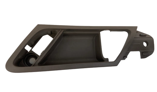 2006-2011 MERCEDES-BENZ ML350 FRONT LEFT INTERIOR DOOR HANDLE COVER BEZEL OEM