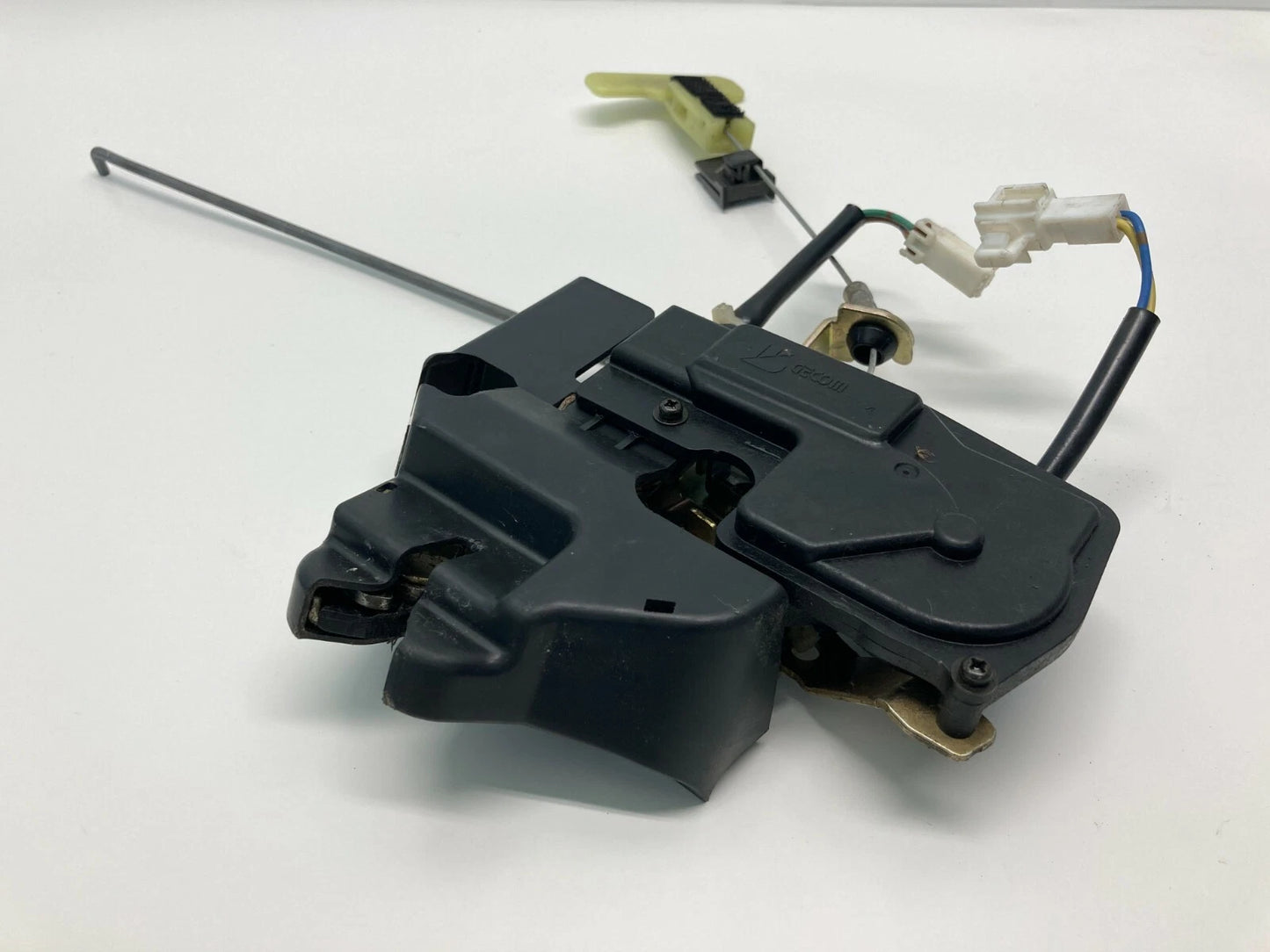 2003 CHRYSLER SEBRING SEDAN REAR TRUNK LOCK LATCH RELEASE ACTUATOR ASSEMBLY OEM