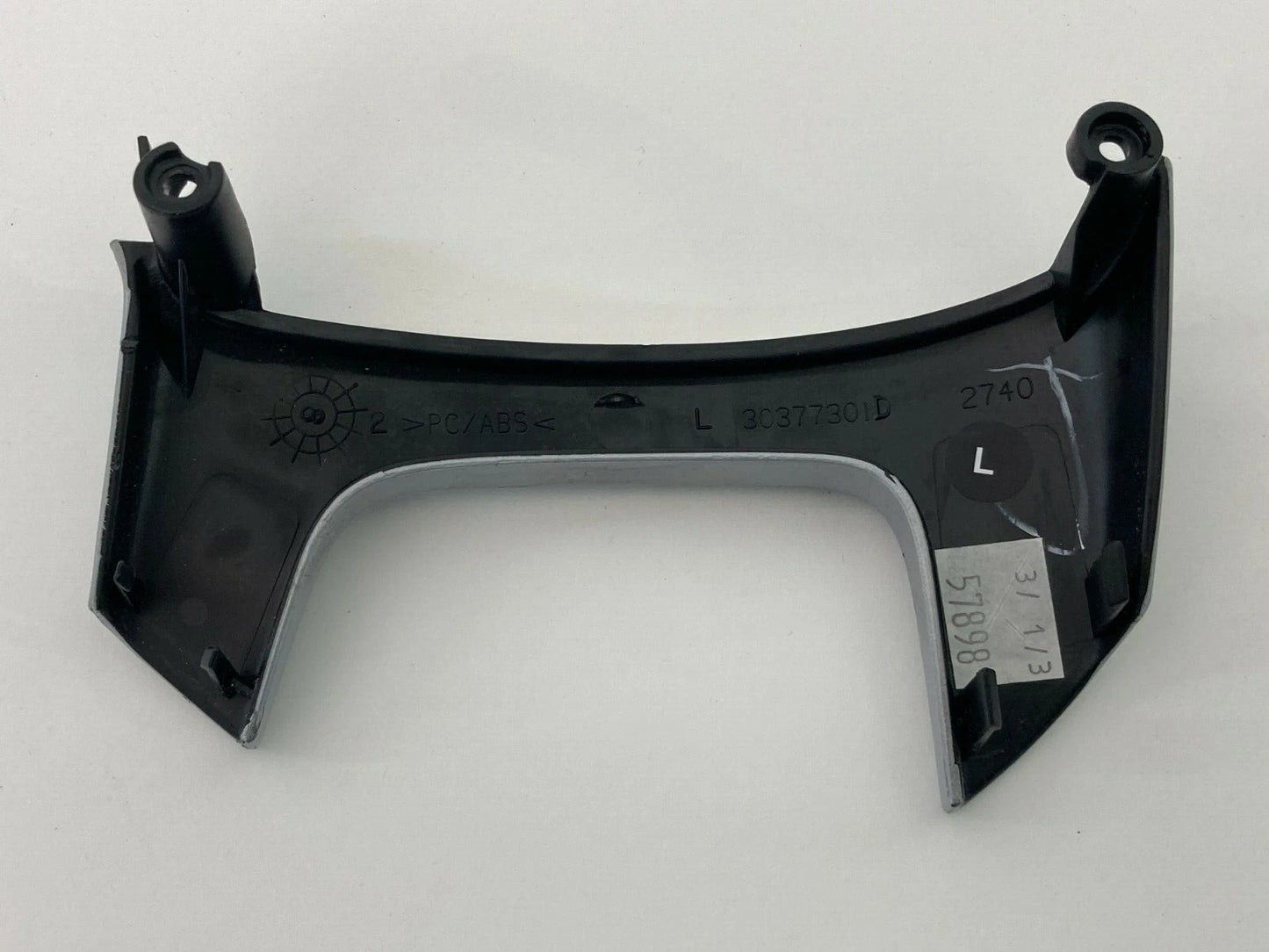 2008 CHEVROLET CHEVY EQUINOX LS RIGHT STEERING WHEEL COVER TRIM BEZEL 30377300