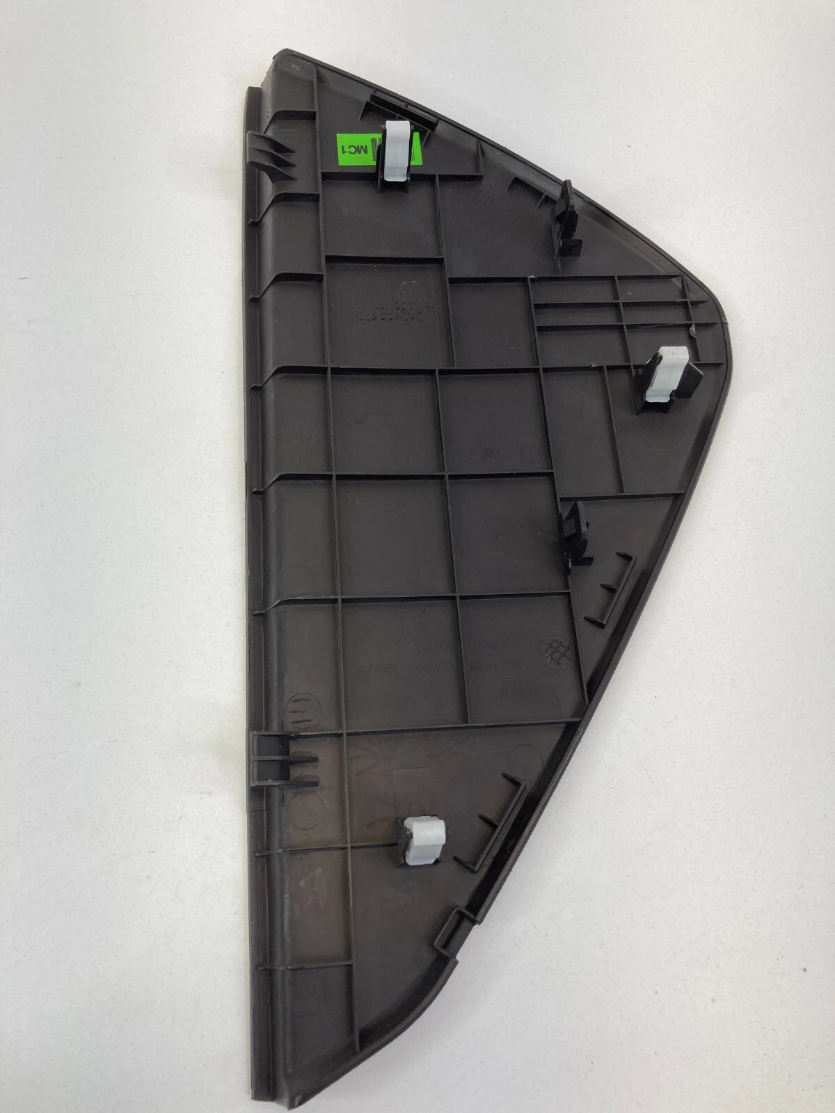 10 11 12 13 14 15 HYUNDAI TUCSON DASH RIGHT PASSENGER SIDE END CAP COVER TRIM