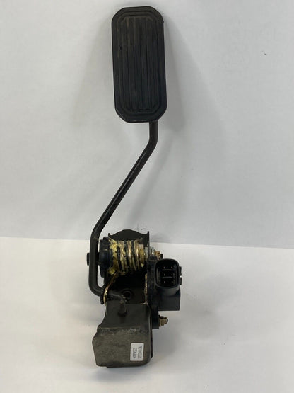 2002 2003 02 03 Toyota Solara A/T Gas Accelerator Pedal Position Sensor OEM