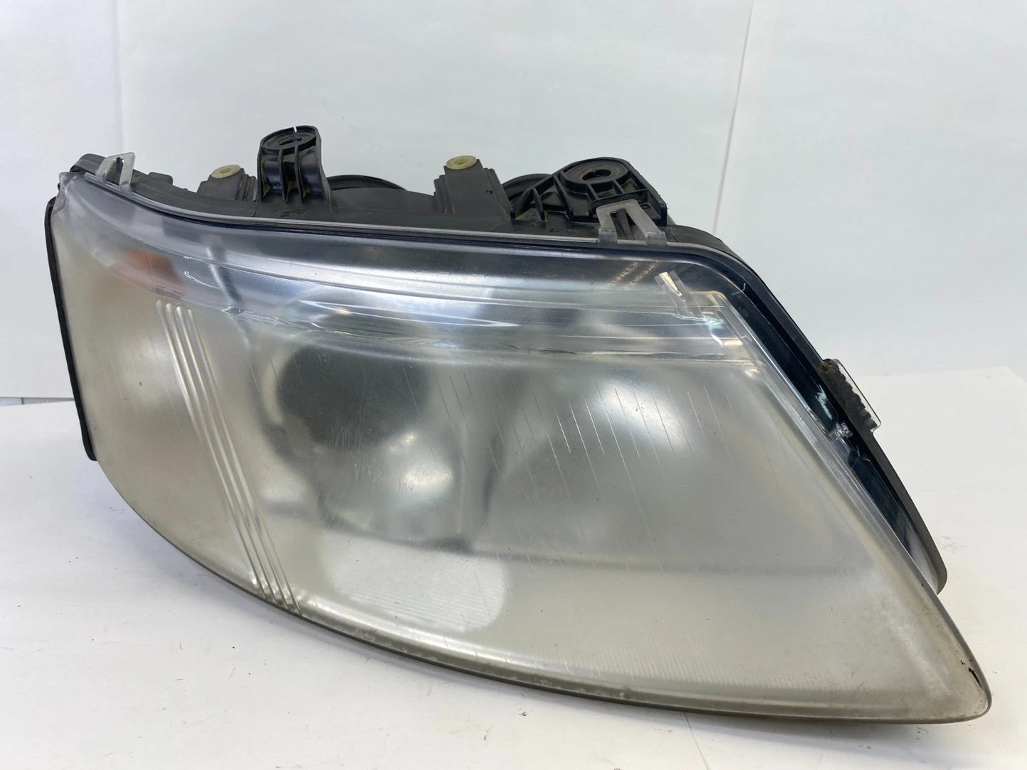 2003-2007 SAAB 9-3 SEDAN FRONT RIGHT PASSENGER SIDE HALOGEN HEADLIGHT OEM