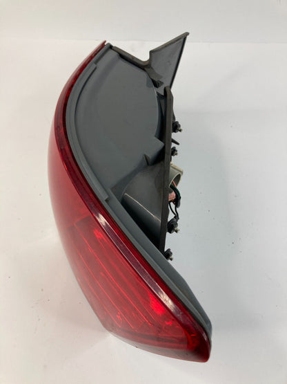 06-08 Hyundai Sonata Sedan Rear Right Passenger Side Tail Light Lamp Taillight