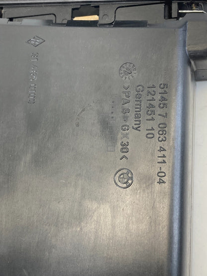 2004-2007 BMW 525i 530i Dash Right Passenger Insert Cup Holder Cupholder 7063411