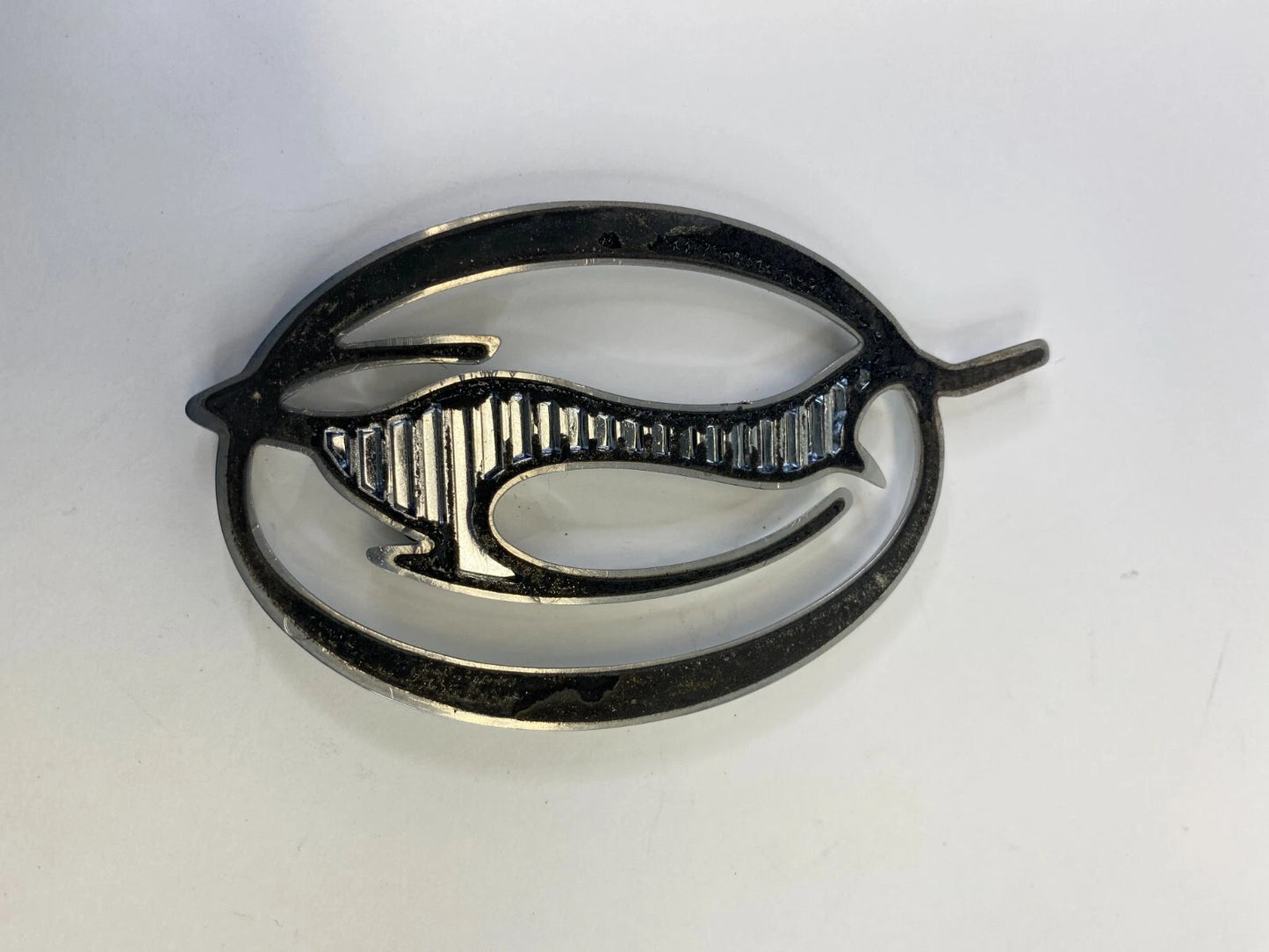 94-09 CHEVROLET IMPALA SEDAN REAR LEFT SIDE QUARTER PANEL LOGO EMBLEM BADGE OEM