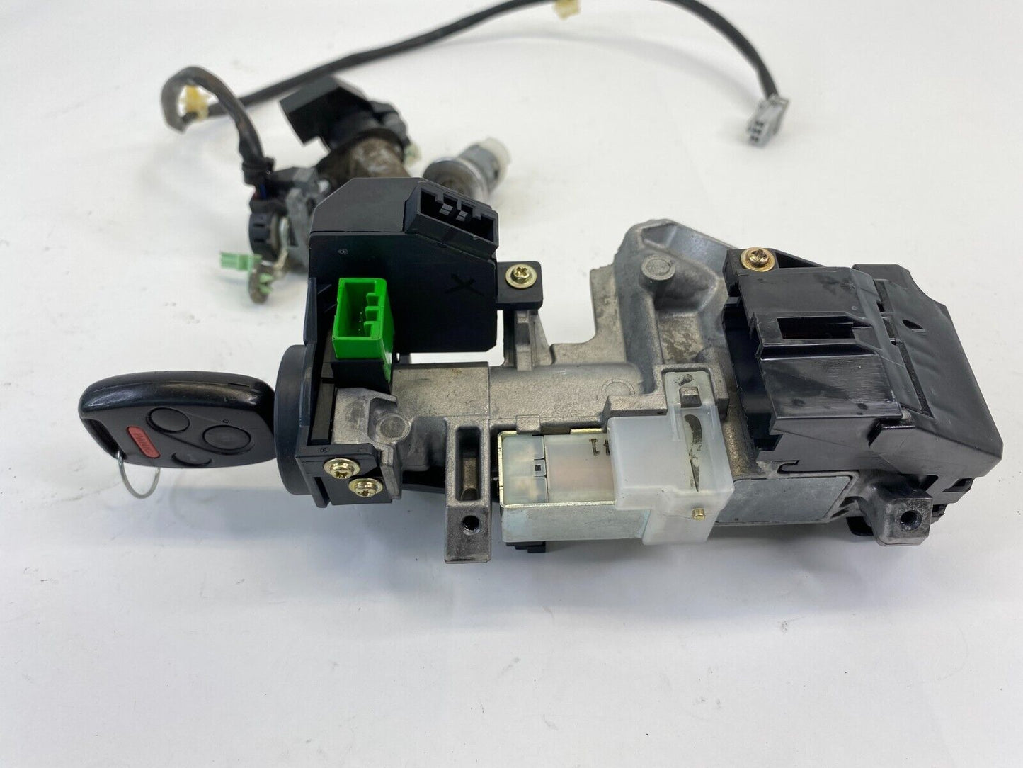 03-07 Honda Accord 3.0L AT Ignition Switch w/ Key Door & Trunk Lock Cylinder