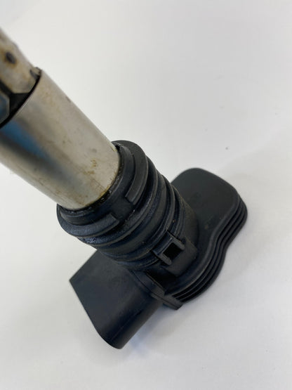 00-05 Volkswagen Passat 01-05 Jetta 1.8L L4 AT Ignition Coil Igniter 06B905115R