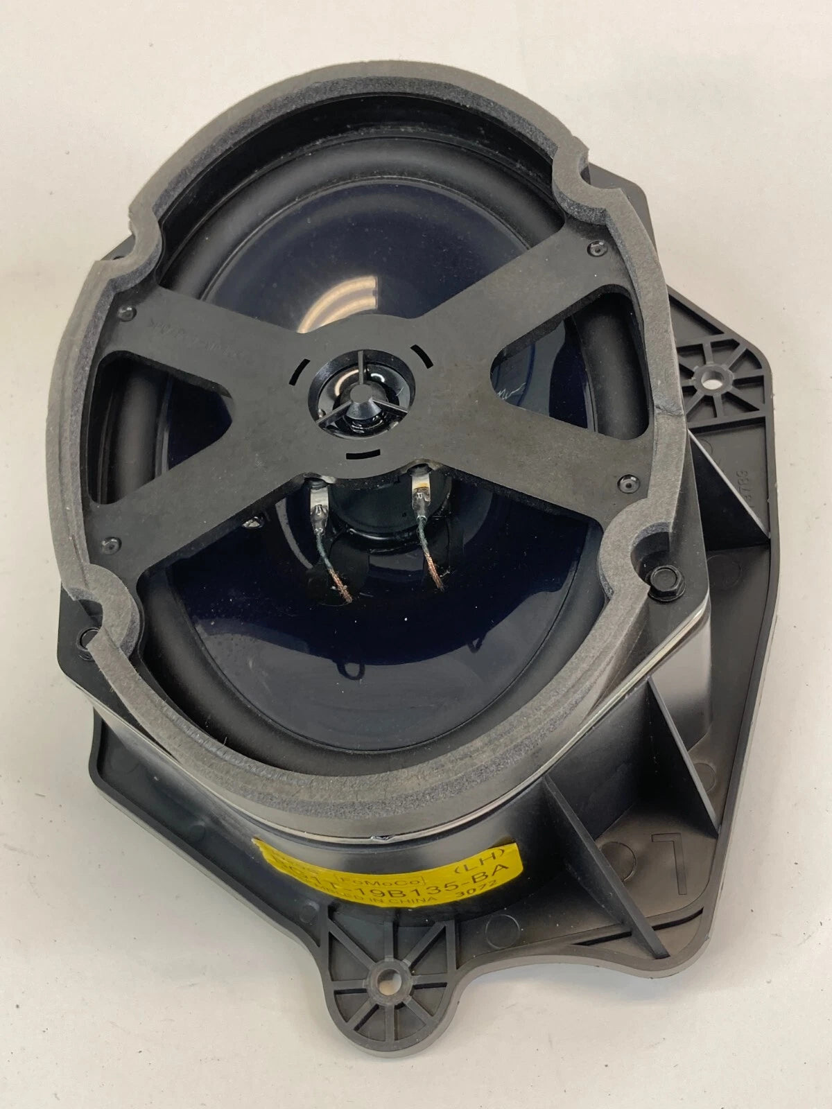 2011-2019 FORD TAURUS SEDAN REAR LEFT SIDE DOOR AUDIO SPEAKER BT4T-18808-GA OEM