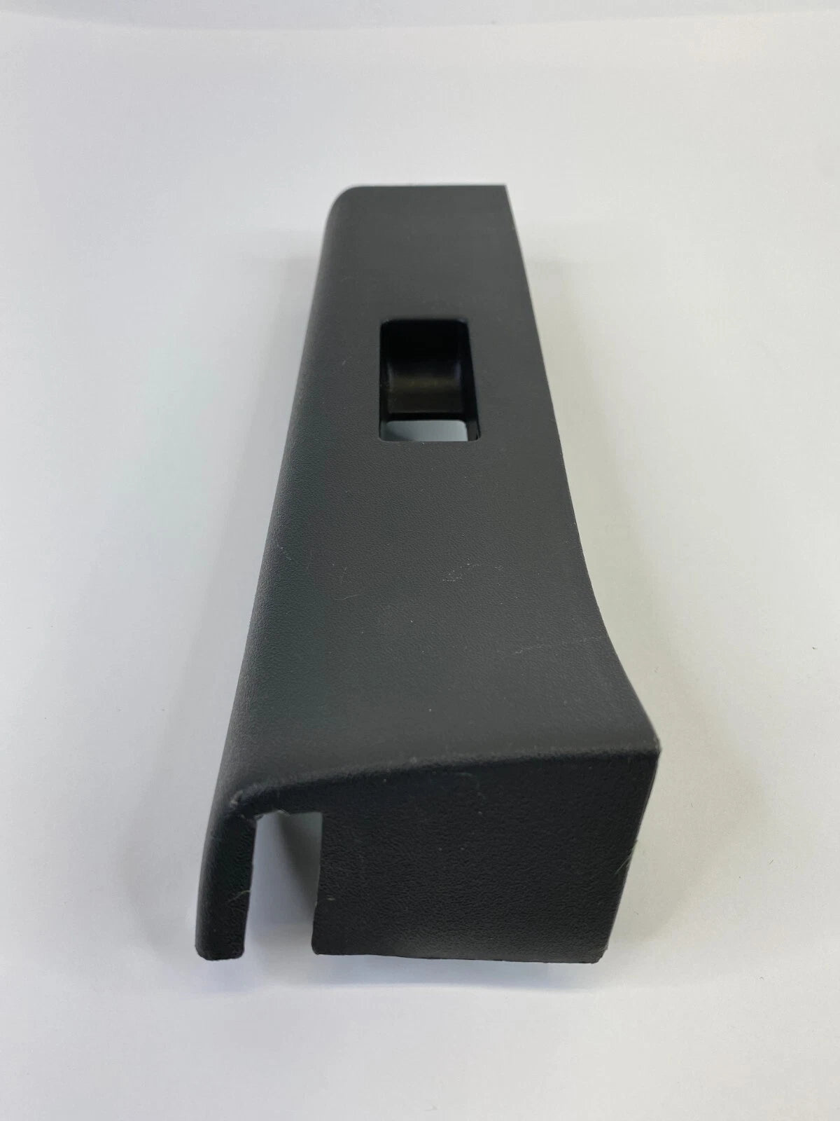 2005-2015 NISSAN XTERRA REAR RIGHT SIDE DOOR POWER WINDOW SWITCH BEZEL OEM