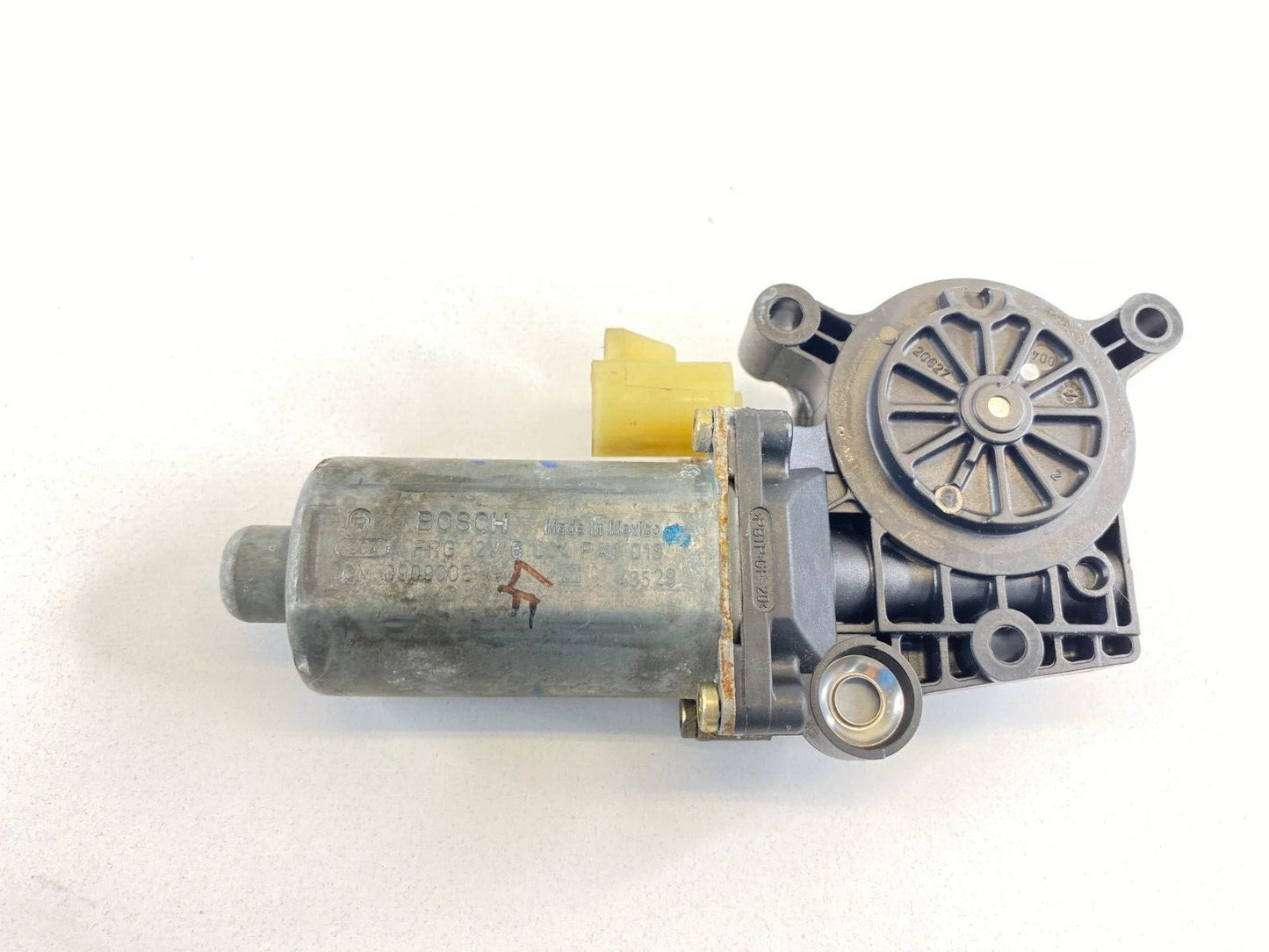 2000-2005 00-05 CHEVROLET IMPALA FRONT LEFT SIDE DOOR WINDOW MOTOR CM090930B OEM