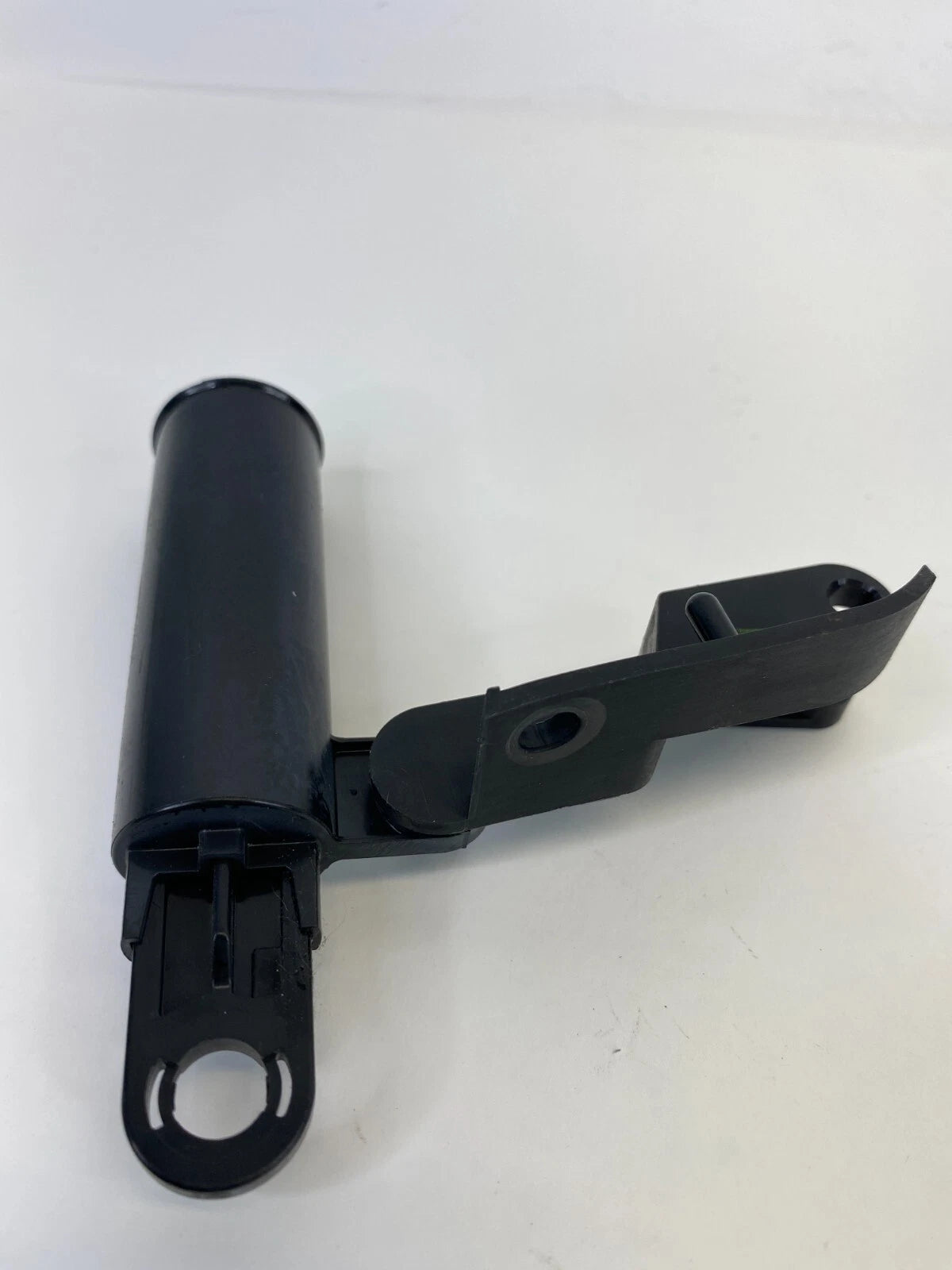 03-06 SUZUKI XL-7 XL7 GLOVE BOX DOOR DAMPER STOPPER CHECK STRAP SUPPORT OEM
