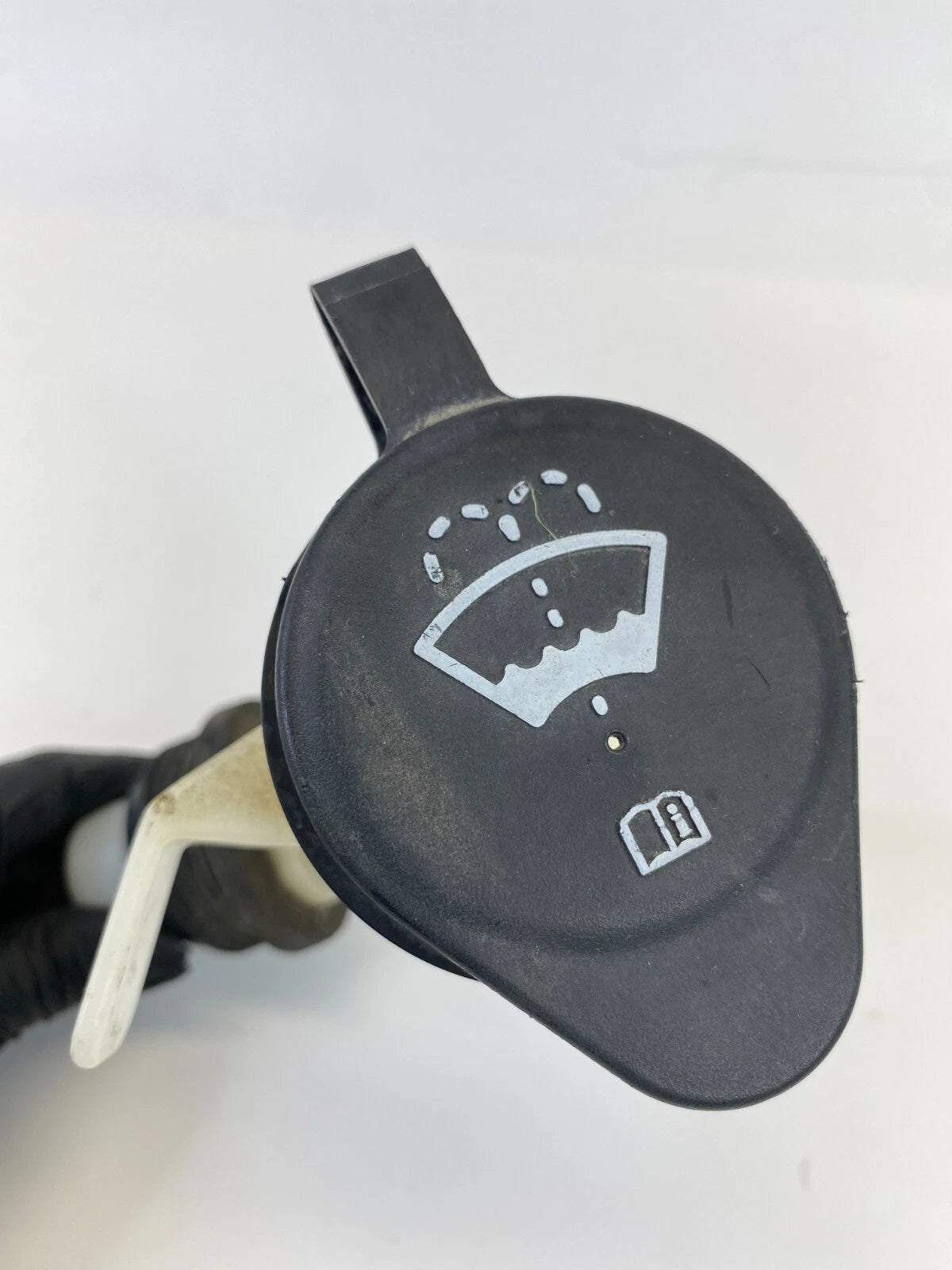 1998-2005 BUICK CENTURY WINDSHIELD WASHER RESERVOIR FRONT WIPER BOTTLE TANK CAP