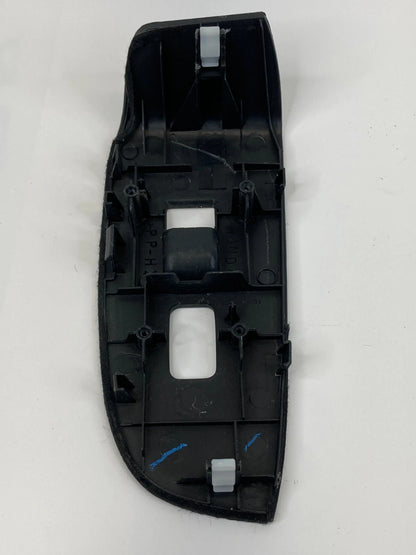 2003-2007 HONDA ACCORD COUPE 2 DR FRONT RIGHT DOOR WINDOW SWITCH BEZEL OEM