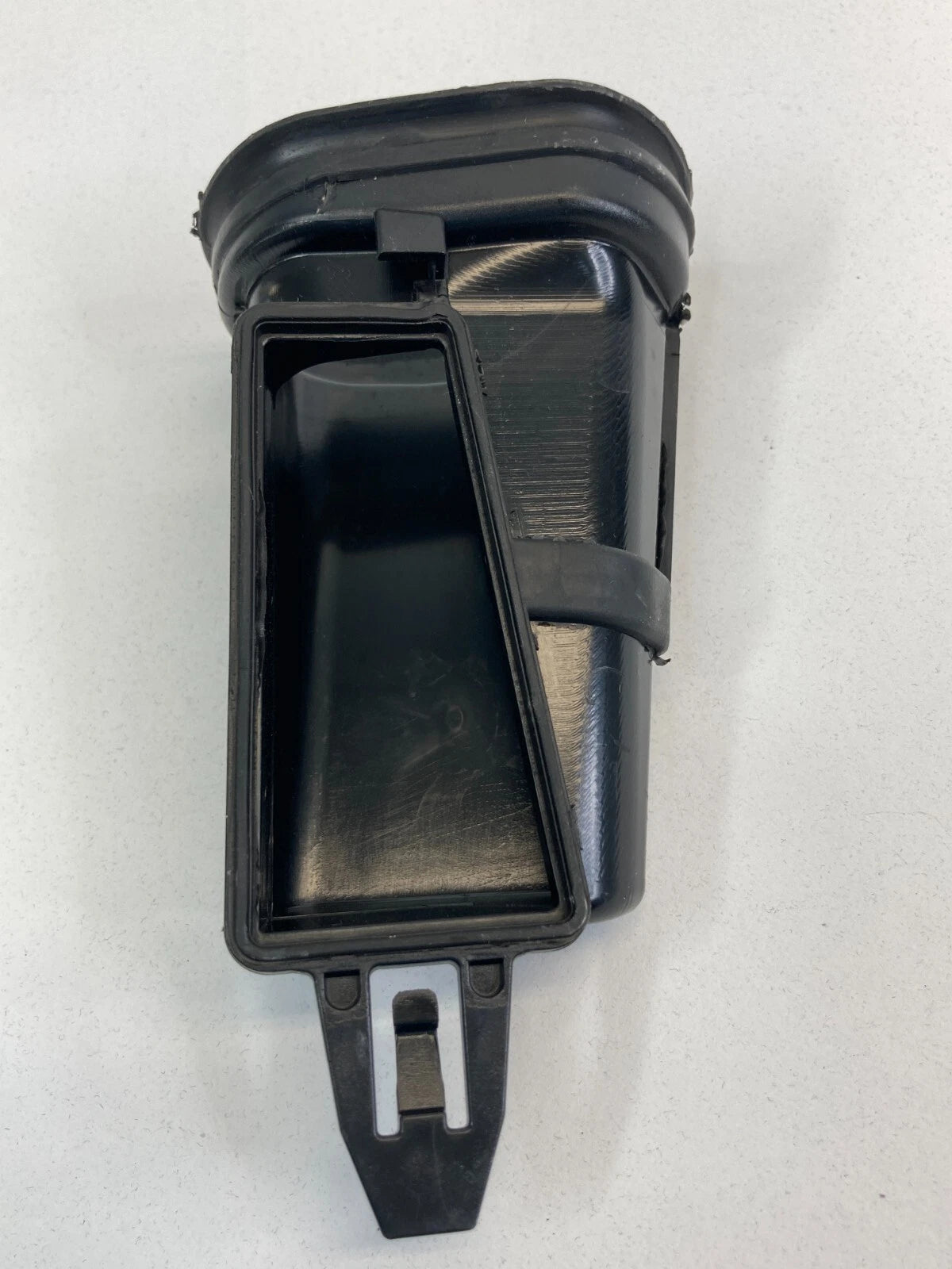 2006-2012 MERCEDES-BENZ R350 FRONT LEFT A/C AIR VENT DUCT A2518300523 OEM