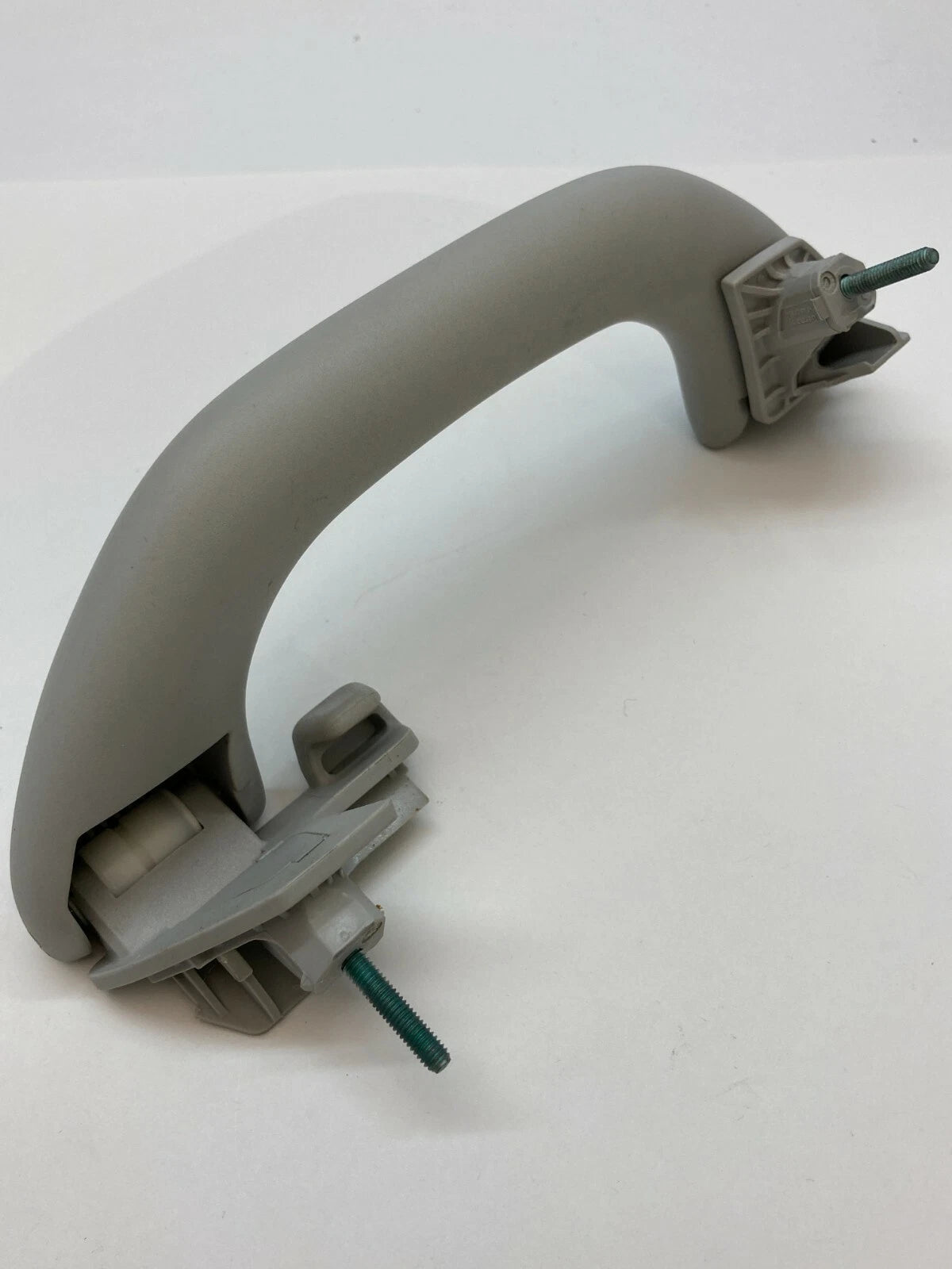 06 07 VOLKSWAGEN PASSAT SEDAN REAR RIGHT SIDE ROOF GRAB GRIP HANDLE GRAY OEM