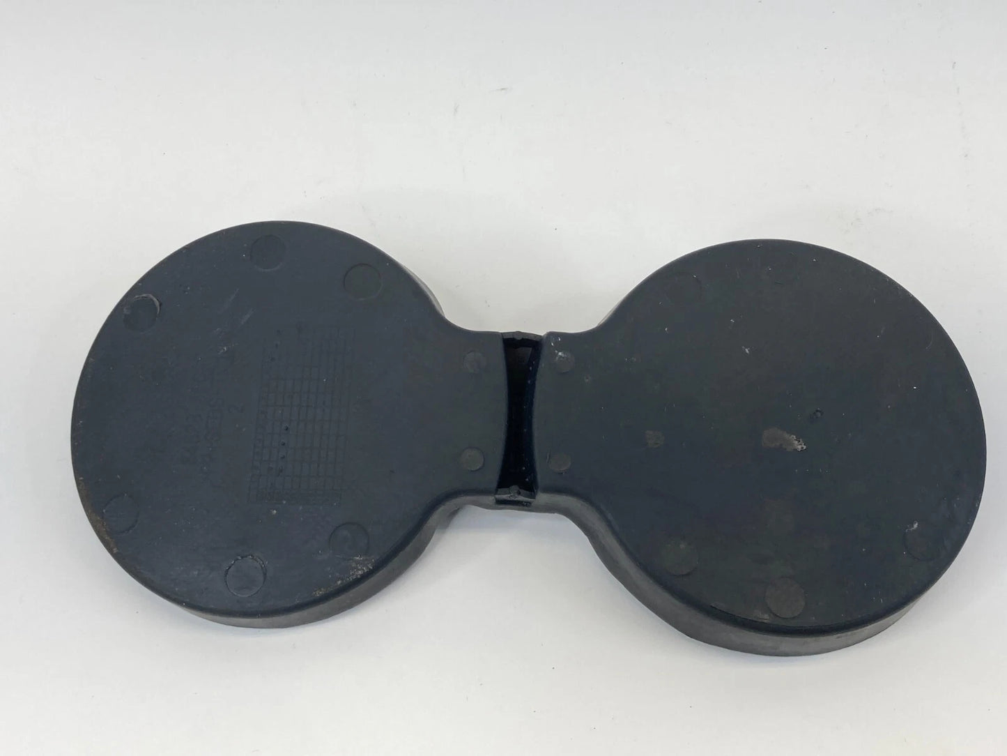 05-07 KIA SPORTAGE FRONT CENTER CONSOLE CUP HOLDER RUBBER MAT INSERT 84628-1F000