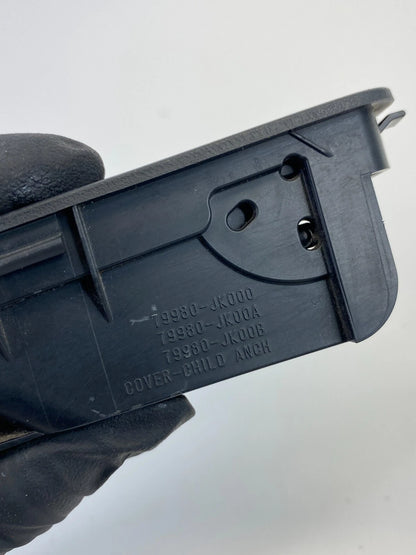 07 08 INFINITI G35 SEDAN REAR CHILD SEAT HOOK ANCHOR COVER TRIM 79980-JK000 OEM