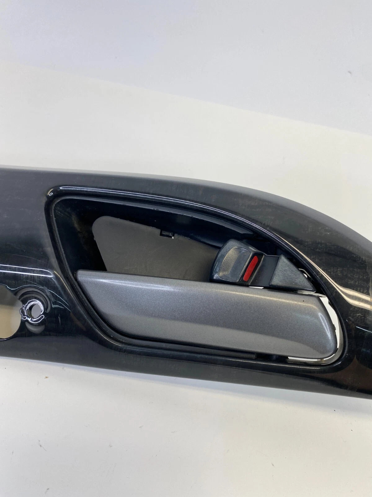 2007-2009 ACURA MDX FRONT RIGHT INTERIOR DOOR HANDLE W/ DOOR LOCK SWITCH TRIM