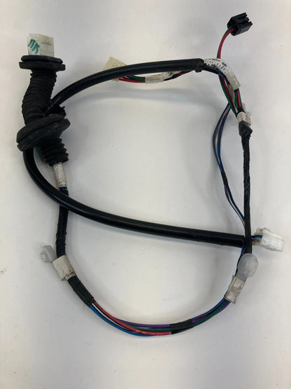2002-2006 TOYOTA CAMRY REAR RIGHT BACK DOOR HARNESS WIRE WIRING 82153-AA030-C