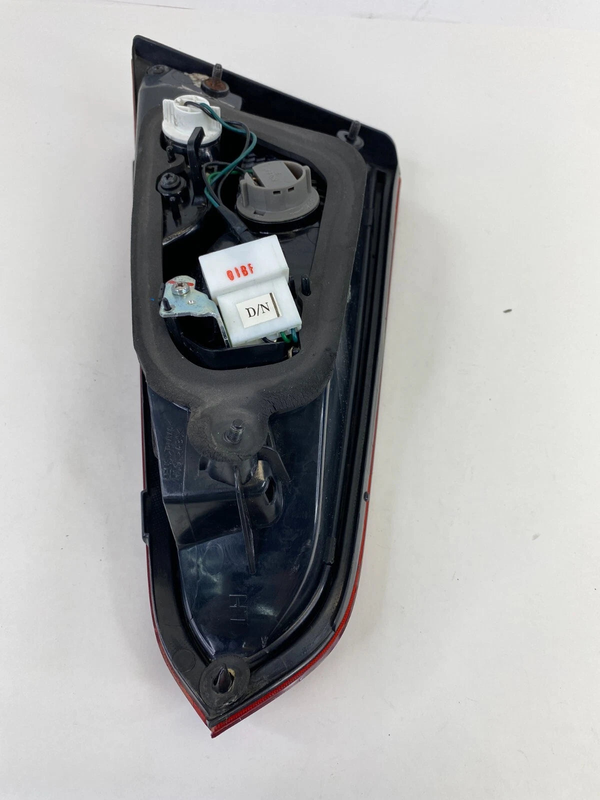 2014-2016 KIA FORTE REAR LEFT SIDE INNER TAILLIGHT TAIL LAMP LIGHT 92403-A70 OEM