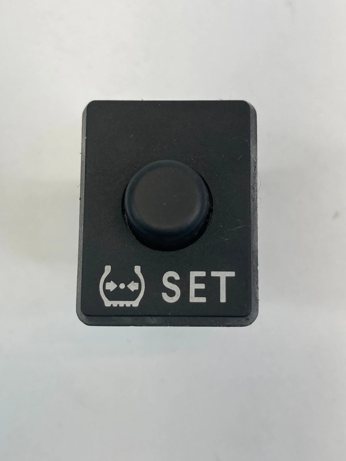 09-13 TOYOTA MATRIX TIRE PRESSURE MONITORING SYSTEM RESET SWITCH 15A644 OEM