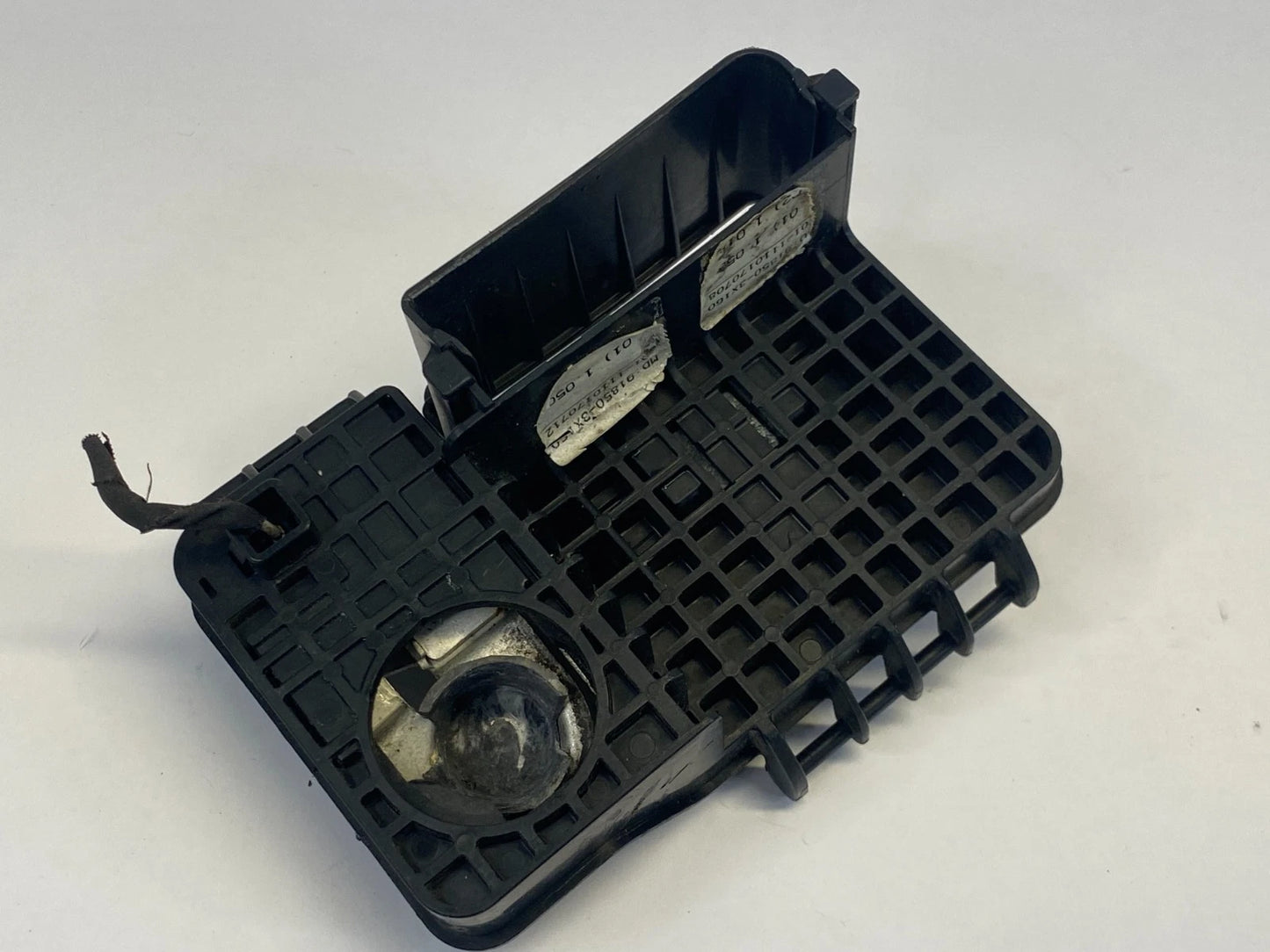 2011-2013 HYUNDAI ELANTRA 1.8L L4 A/T POSITIVE BATTERY TERMINAL 91850-3X160 OEM