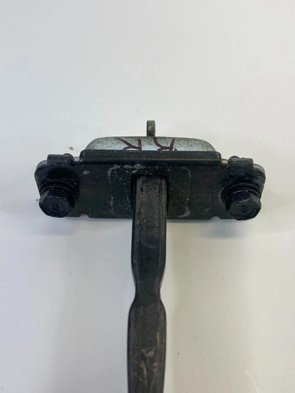 2011-2016 HYUNDAI ELANTRA REAR RIGHT SIDE DOOR CHECK STOP STOPPER DETENT OEM