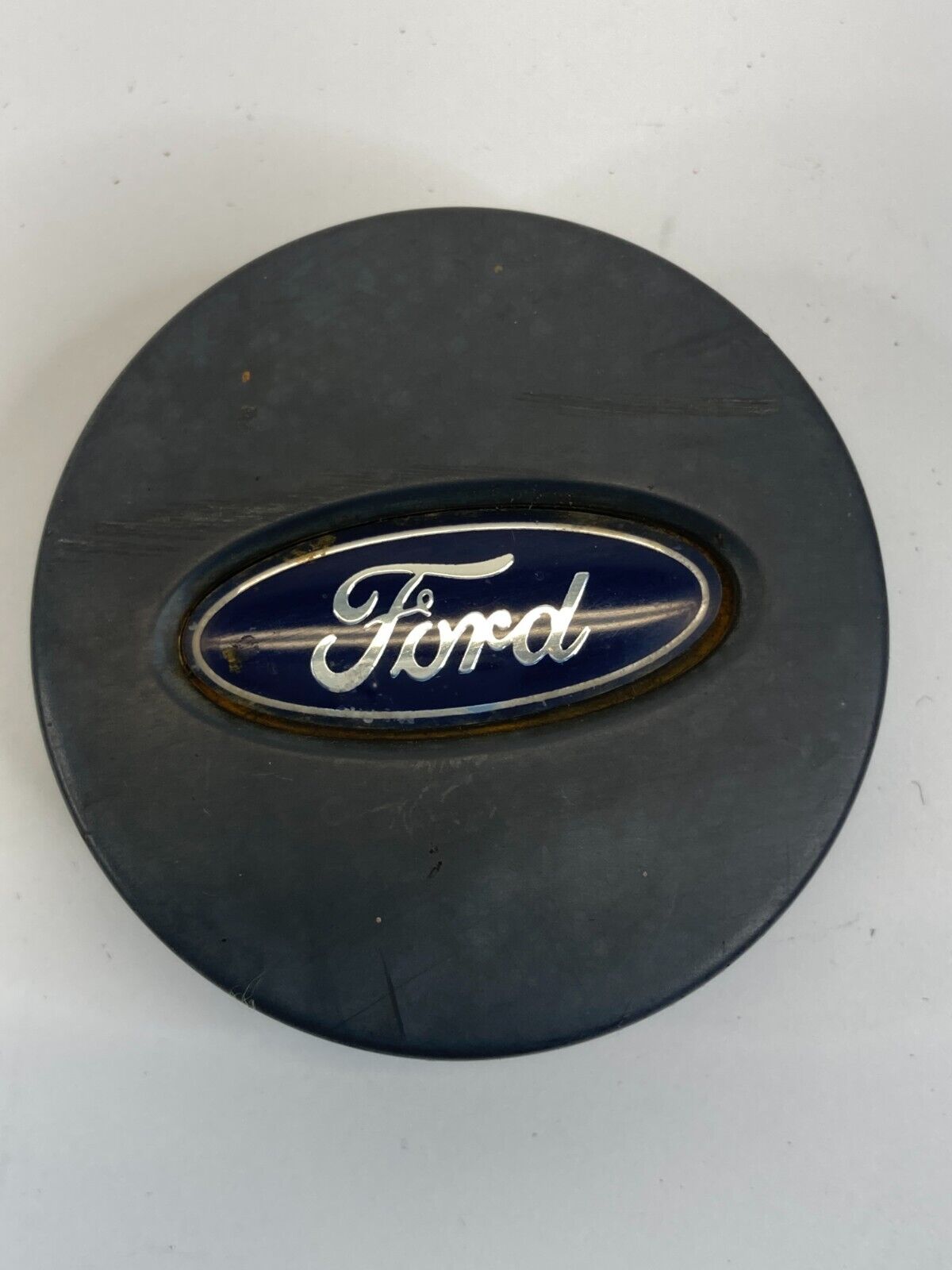 2001-2007 Ford Escape Rim Wheel Center Cap Hub Cap YL84-1A096-FA OEM