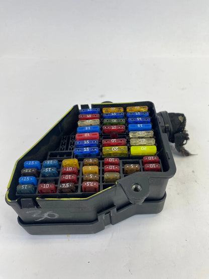 1999-2005 VOLKSWAGEN JETTA INTERIOR DASHBOARDS FUSE PANEL JUNCTION BLOCK BOX OEM