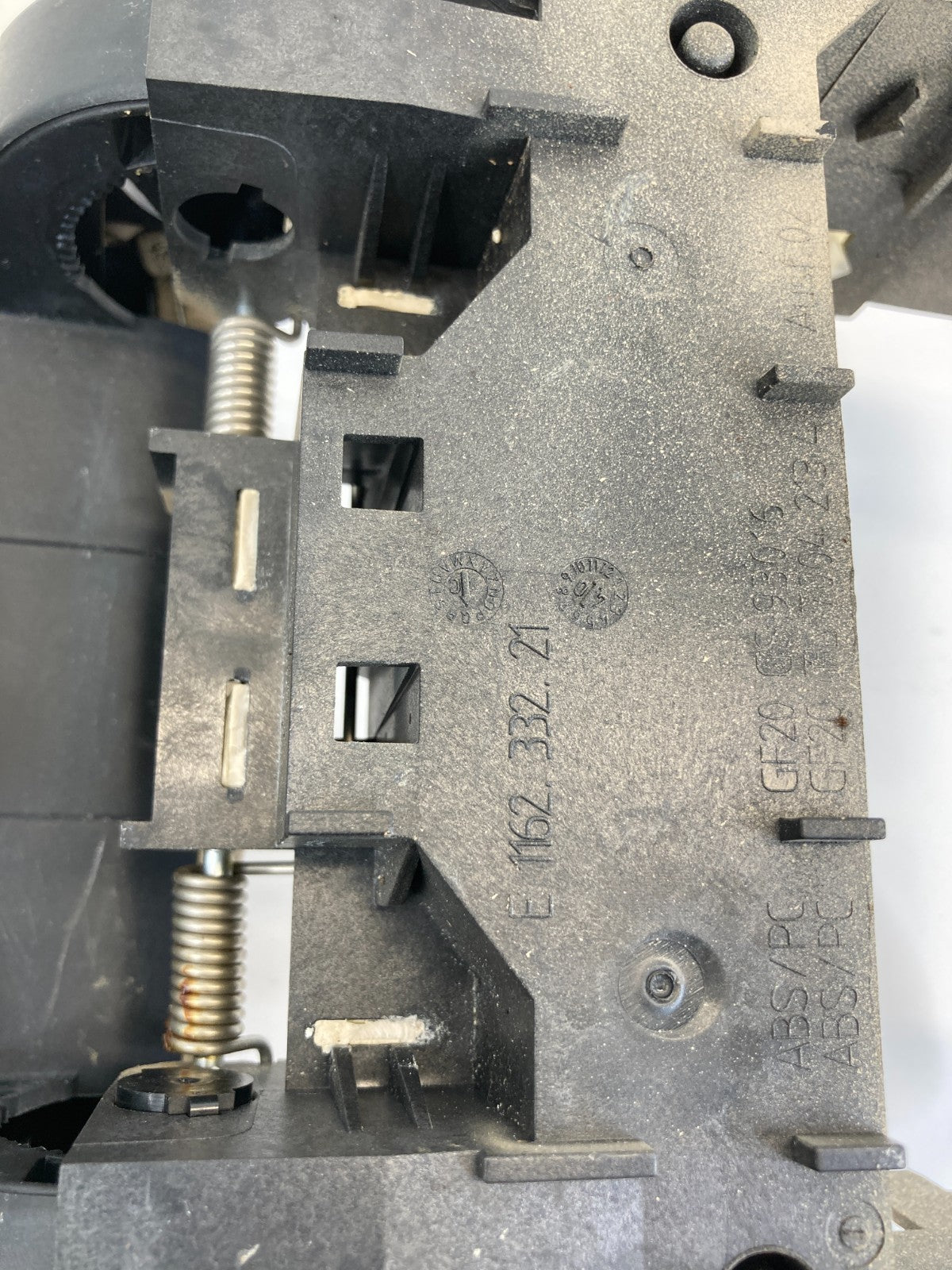 2007 2008 BMW 328xi Center Console Armrest Arm Rest Lid Cover