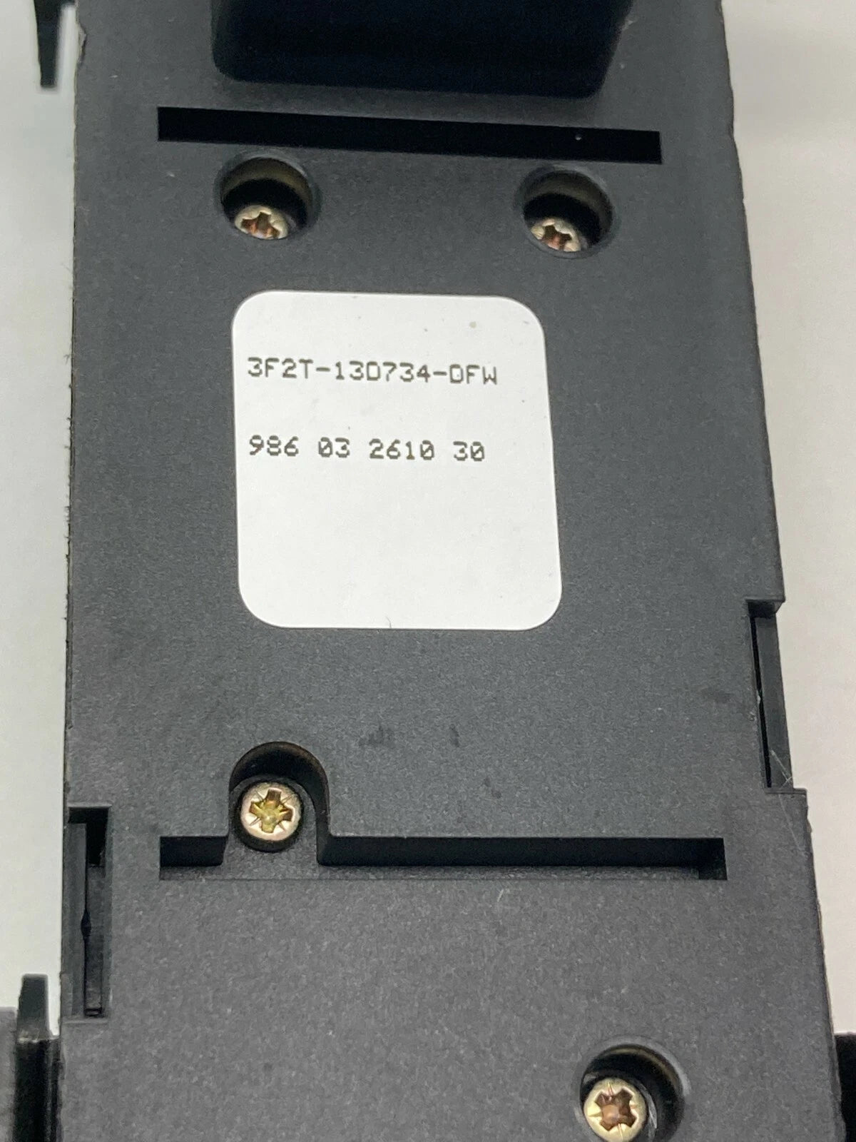 2004-2007 FORD FREESTAR DASH EMERGENCY FLASHER HAZARD SWITCH 3F2T-13D734-DFW OEM