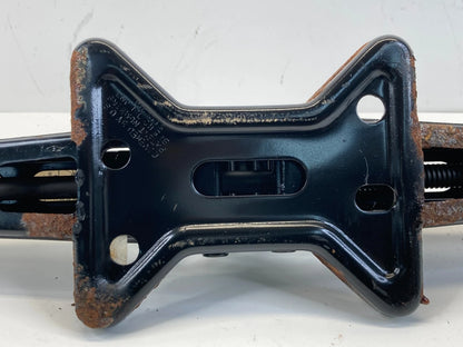 2000-2005 CHEVROLET MONTE CARLO SS SPARE TIRE JACK & LUG WRENCH TOOL KIT OEM