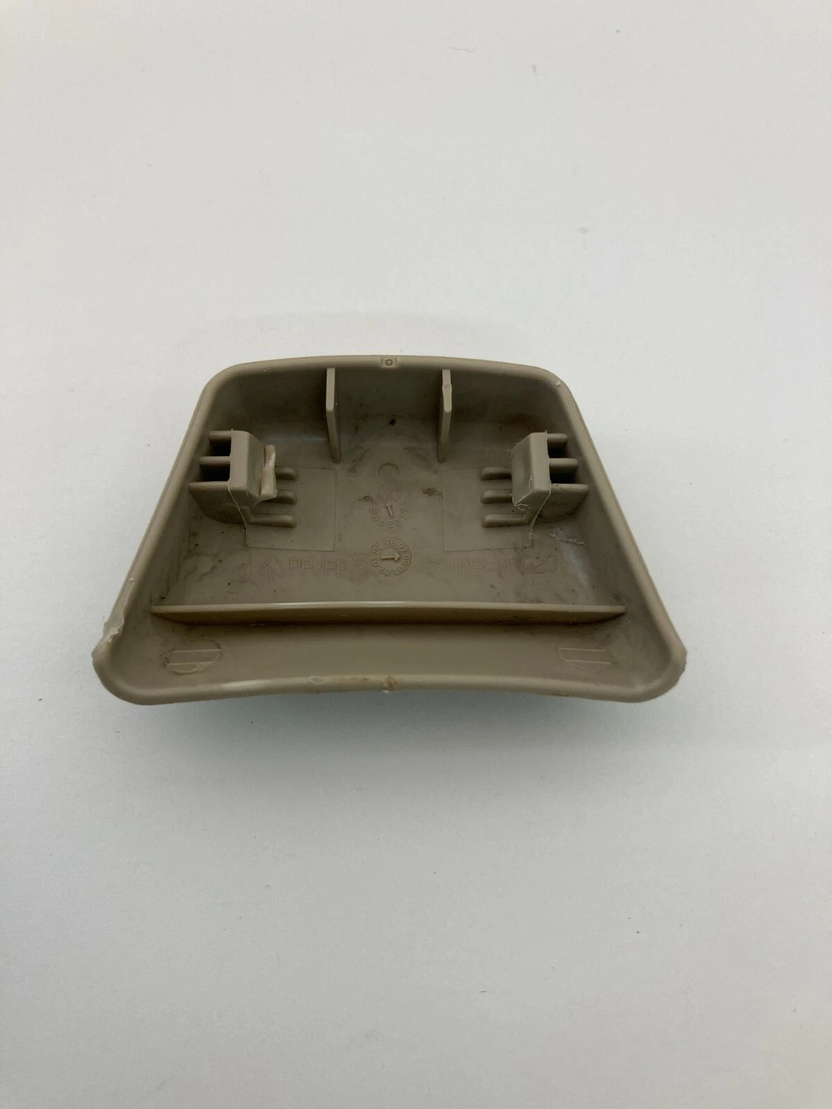 2000-2004 TOYOTA AVALON FRONT SEAT SIDE TRACK END COVER BEZEL 72123-AC020
