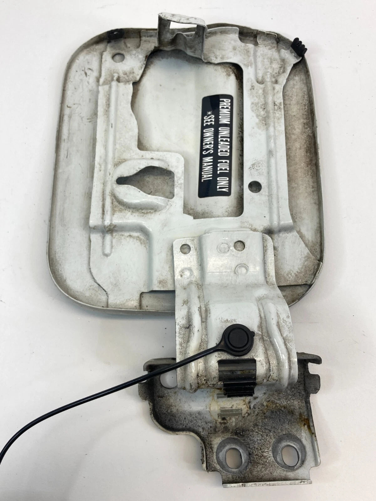 2004-2008 ACURA TL SEDAN 3.2L FUEL GAS DOOR TANK LID COVER W/ FUEL CAP OEM