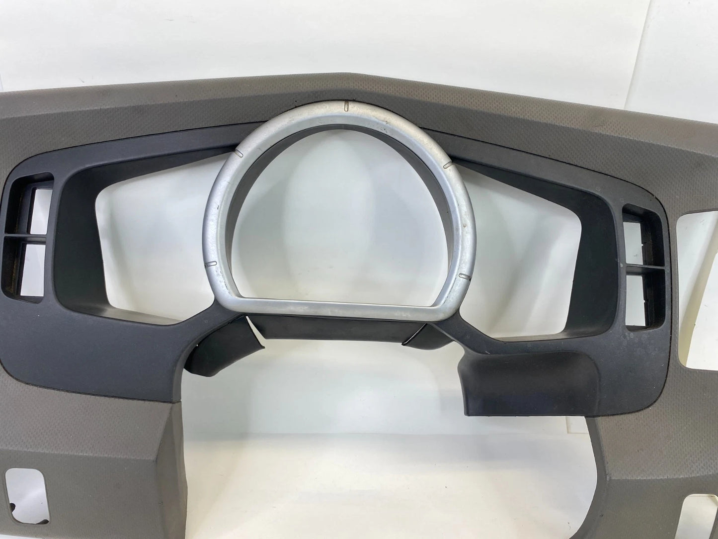 2006-2008 HONDA RIDGELINE CLUSTER TRIM DASH RADIO BEZEL 77200-SJCA010-56 OEM