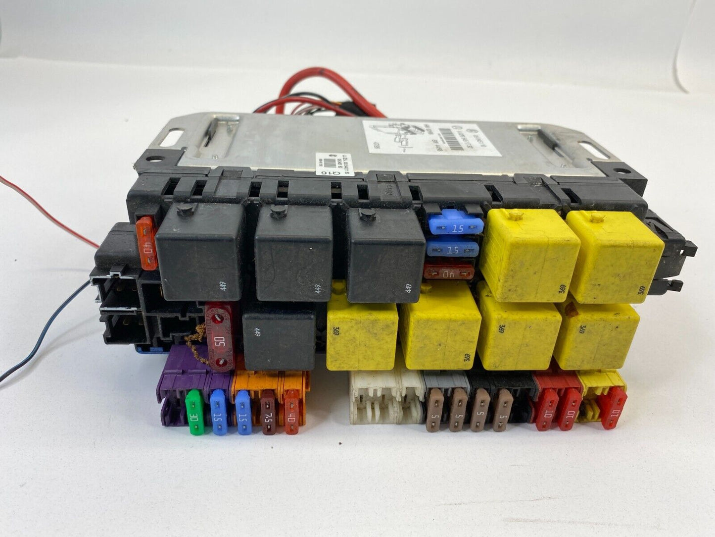 2000-2002 Mercedes-Benz S 500 5.0L Engine Compartment Relay Fuse Box A0205451732