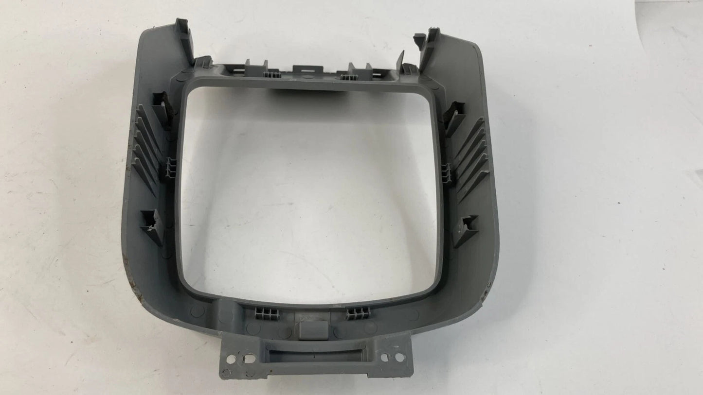09 KIA BORREGO FRONT CENTER CONSOLE ARMREST SURROUNDING BEZEL COVER MOLDING OEM