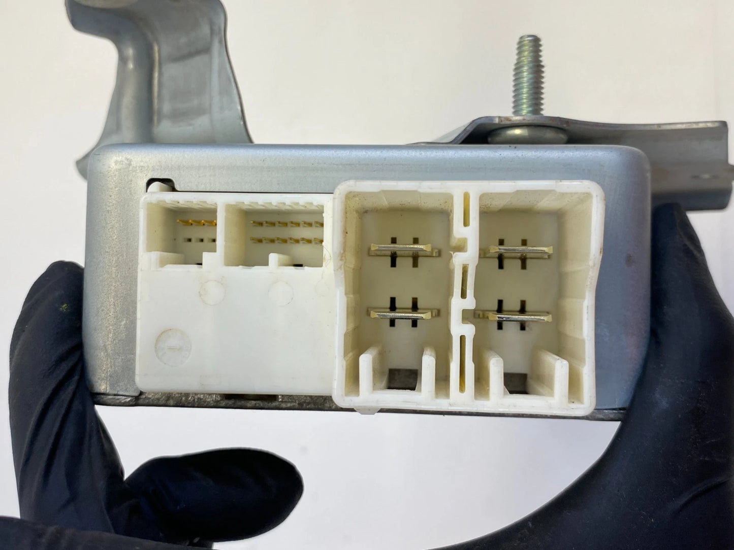 2006-2011 TOYOTA YARIS POWER STEERING COMPUTER CONTROL MODULE OEM 89650-52370