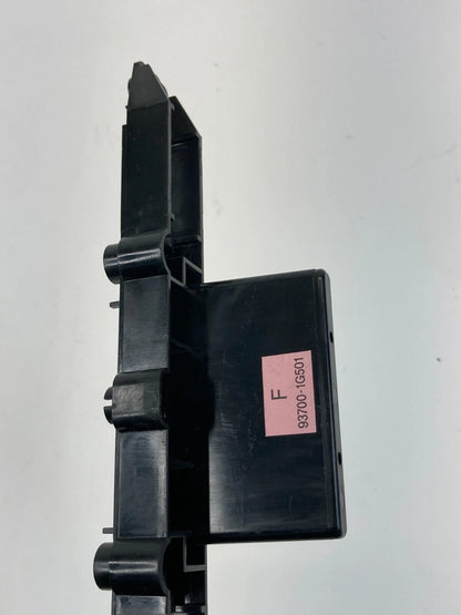 2006-2011 KIA RIO SEDAN CENTER DASH SWITCH BASE PLATE 93700-1G501 OEM