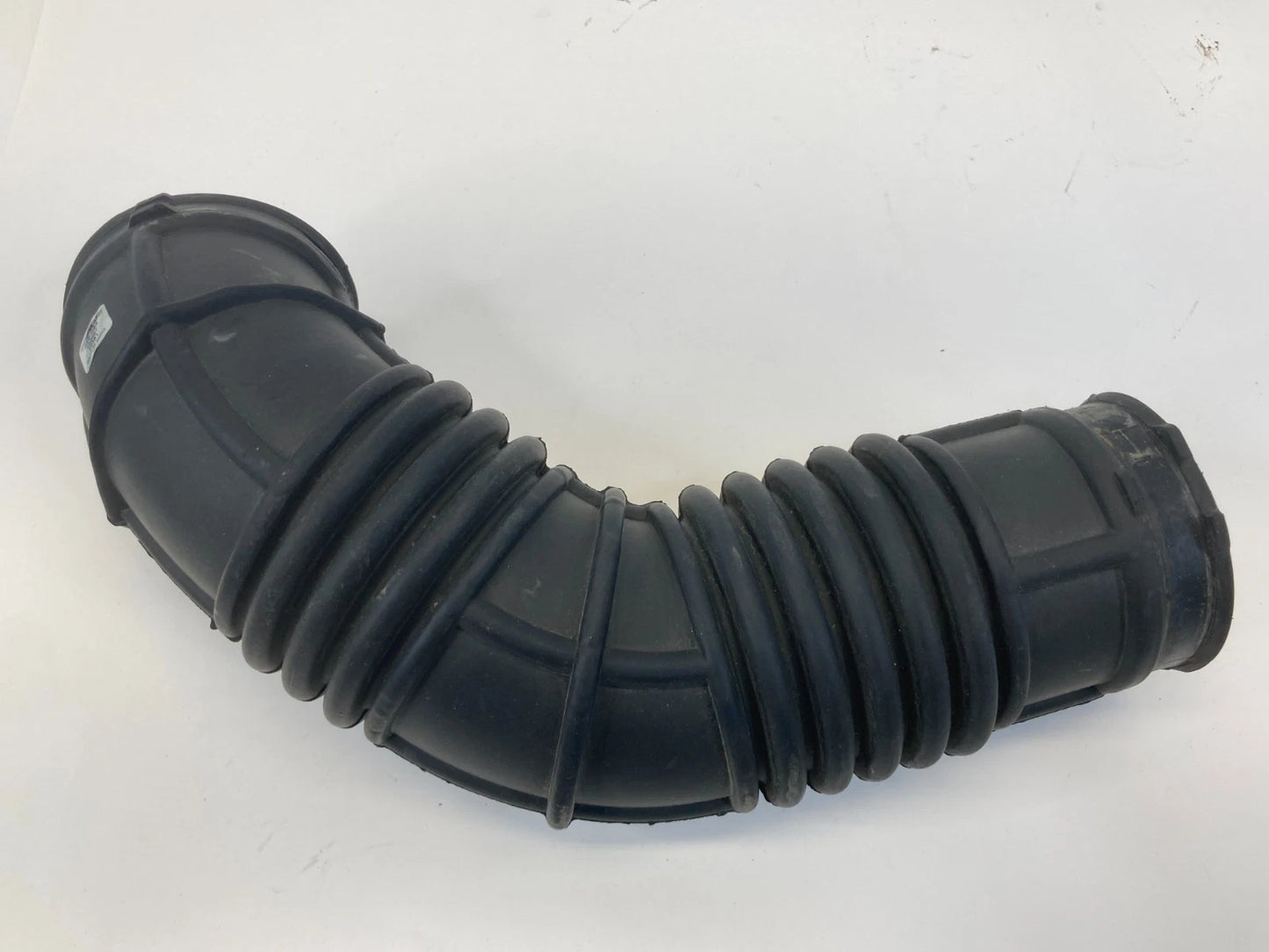 2011 2012 2013 2014 CHEVROLET CRUZE 1.8L AIR INTAKE HOSE DUCT TUBE 696-093 OEM