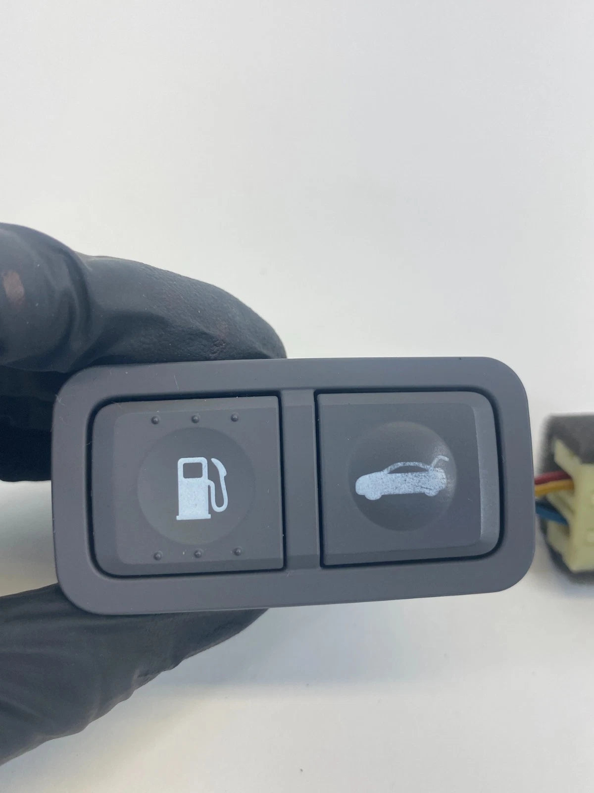 11-14 Hyundai Sonata Gas Fuel Door & Trunk Open Release Control Switch 202009287