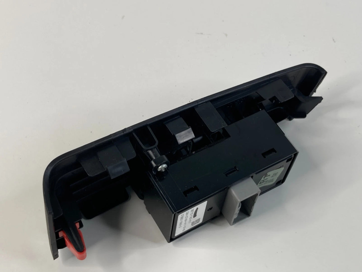 2010 2011 HONDA ACCORD CROSSTOUR REAR RIGHT SIDE DOOR POWER WINDOW SWITCH BEZEL
