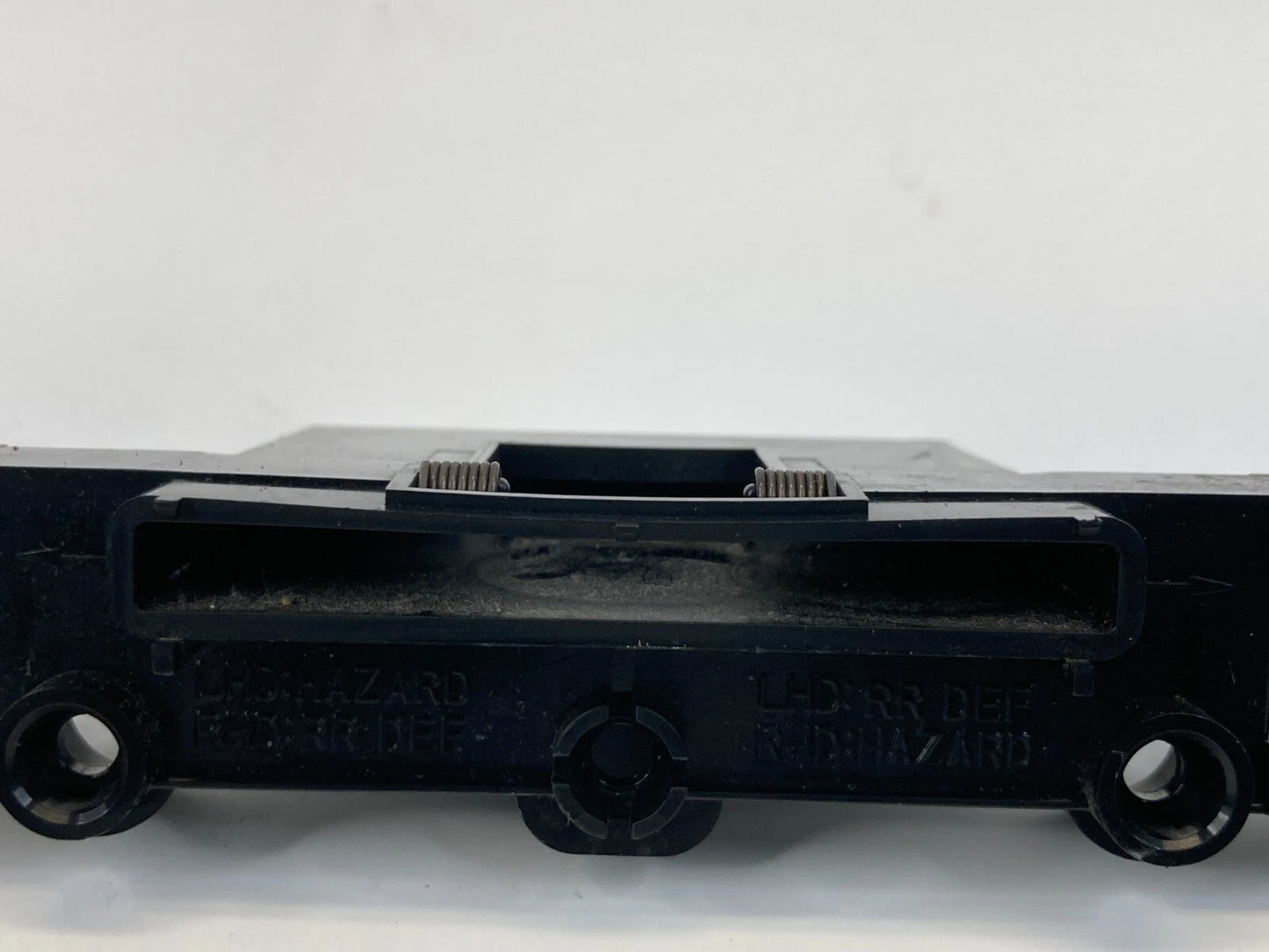 2006-2011 KIA RIO SEDAN CENTER DASH SWITCH BASE PLATE 93700-1G501 OEM