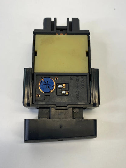 2003-2008 TOYOTA COROLLA REAR WINDSHIELD DEFROST SWITCH BUTTON CONTROL 15A410