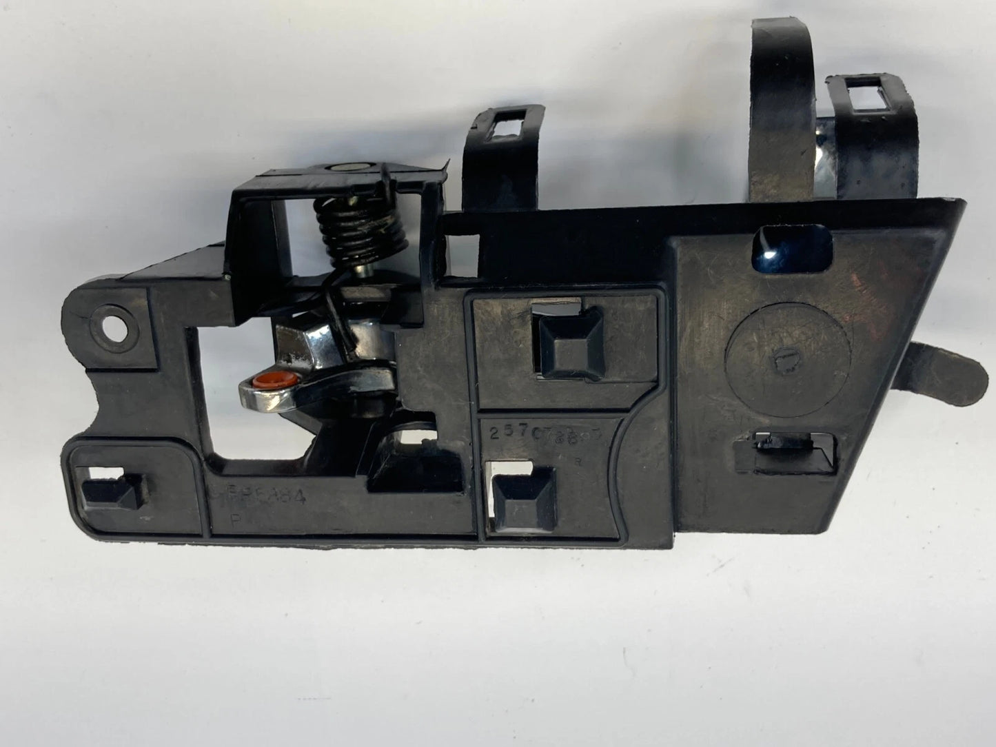 2004-2006 CADILLAC SRX REAR RIGHT SIDE INTERIOR INNER DOOR HANDLE ASSY OEM