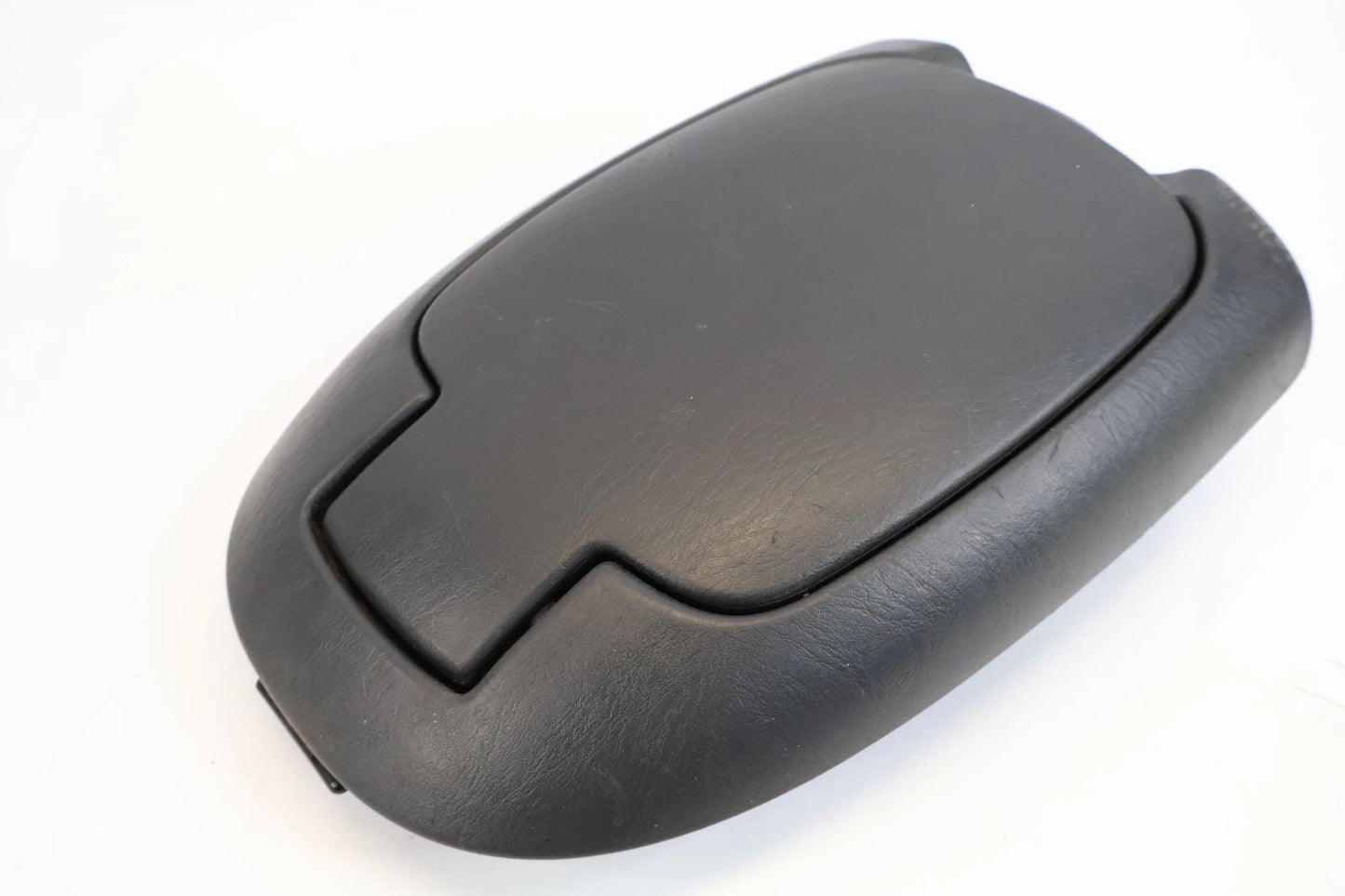 2004-2006 TOYOTA TUNDRA 01-07 SEQUOIA CENTER CONSOLE LID ARMREST STORAGE OEM